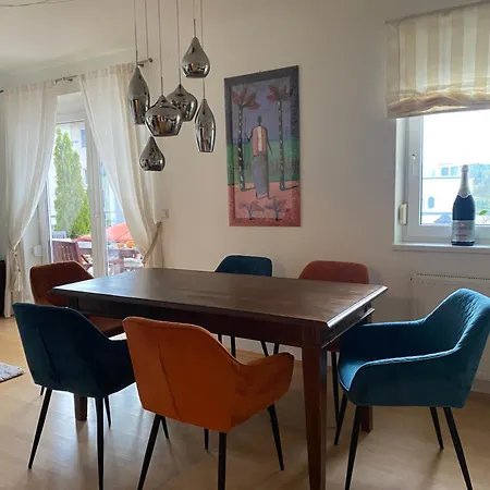 Seewohnung Mit Terrasse