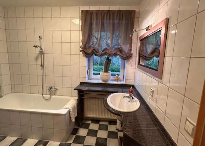 Seewohnung Mit Terrasse * Villach